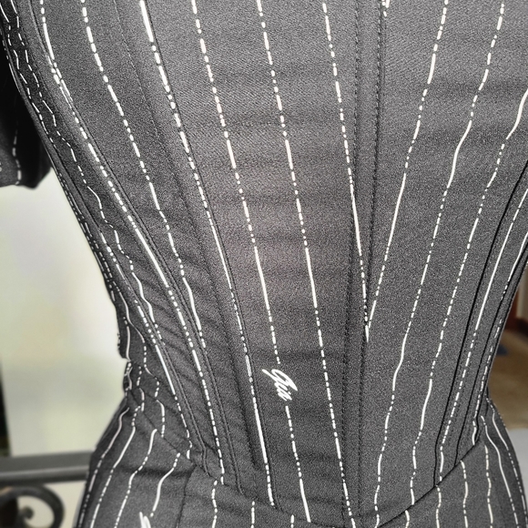 I AM GIA pinstripe Chelsea mini dress - Picture 4 of 7